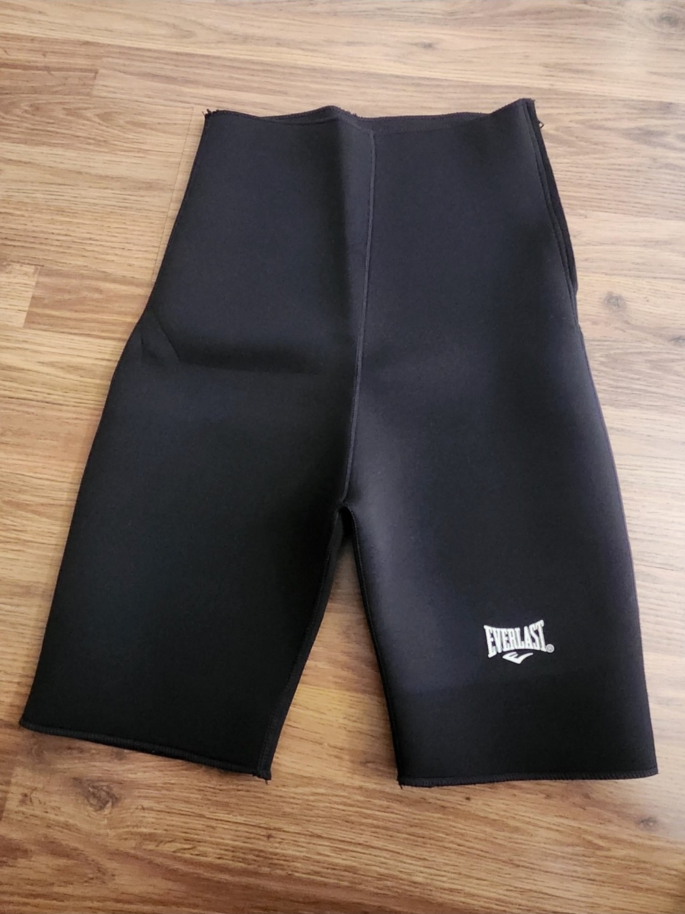 Everlast Women's Termal Short Neoprene In Black Size S/M